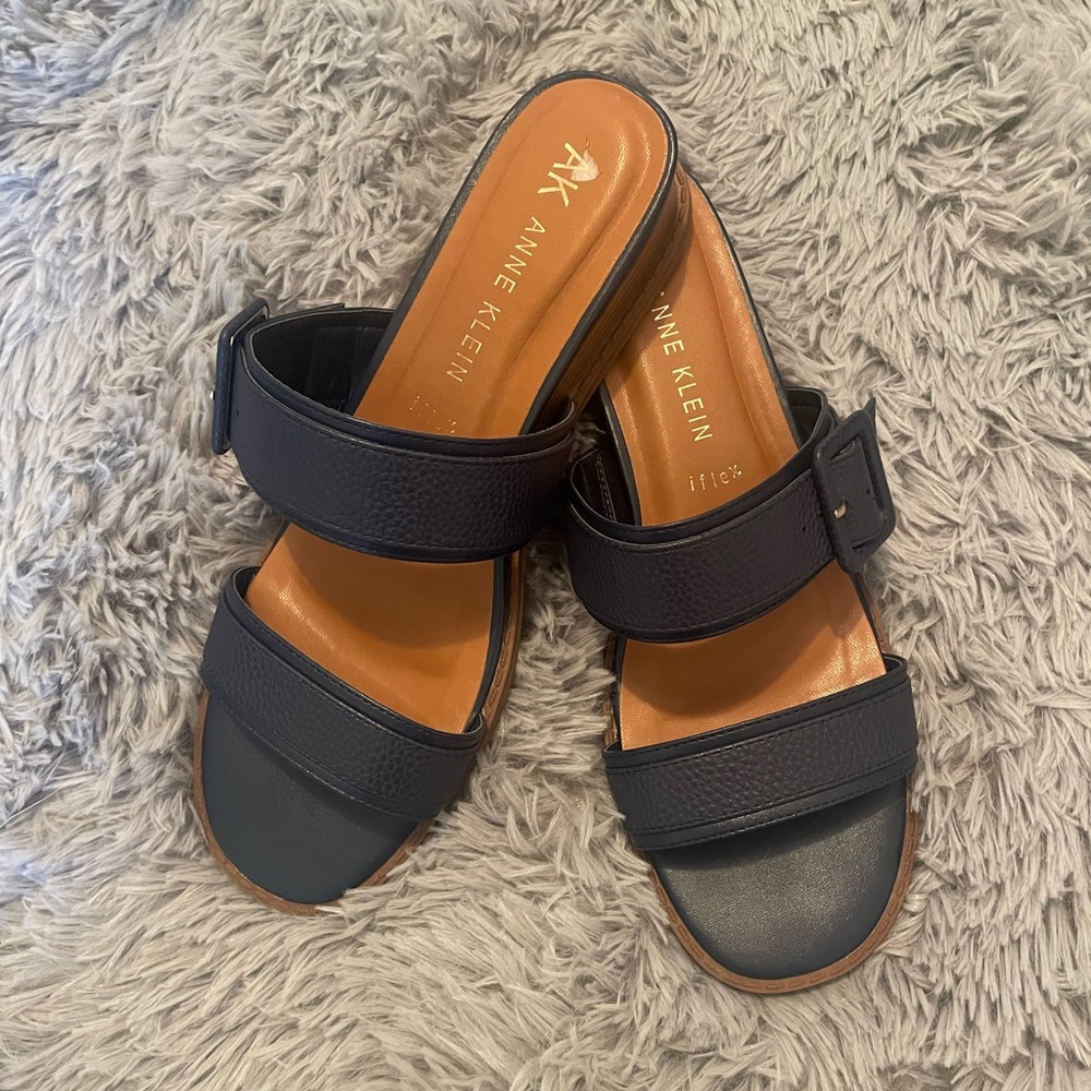Anne Klein Navy and Tan band sandals